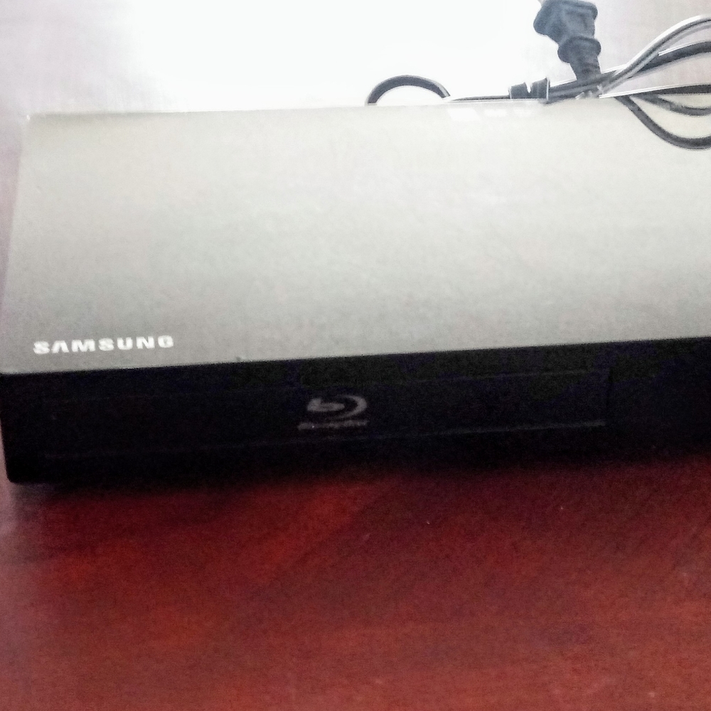 Samsung blue ray Smart DVD Player
